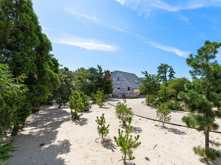 6 Castle Ct — Photo 25
