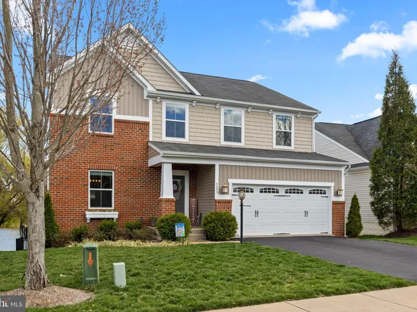 3330 Boathouse Rd, Warrenton, VA 20187