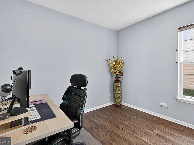 815 S Haines Cir — Photo 15