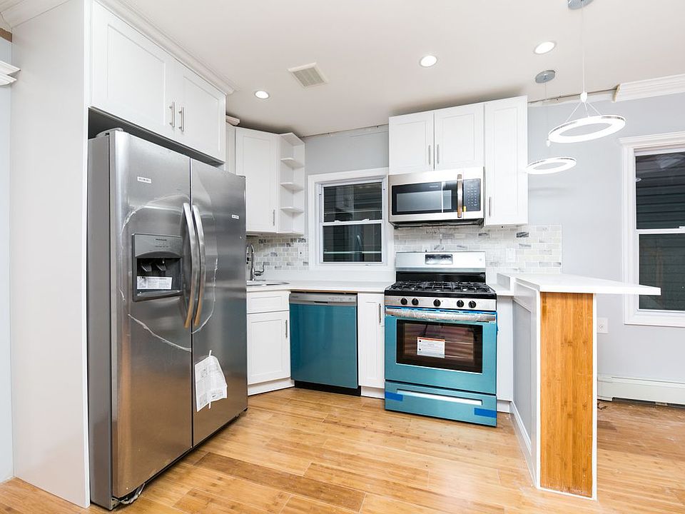 1st image of 12638 146th St