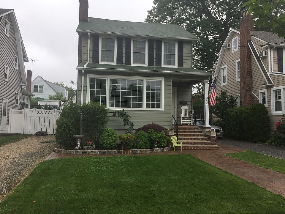 1st image of 3638 205th St