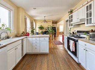 28 Sherman St #2, Cambridge, MA 02138