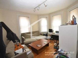 9 Colborne Rd #3SH, Boston, MA 02135