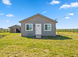 10434 1 1/2 Ave, Hanford, CA 93230