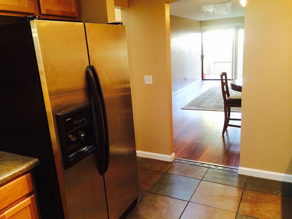 1st image of 634 E Camino Alteza