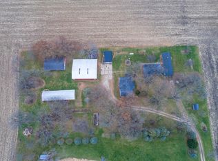 15609 Miller Rd, Plano, IL 60545