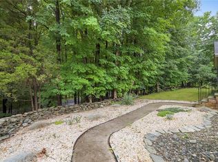 31 Mountain Rd, Monroe, NY 10950