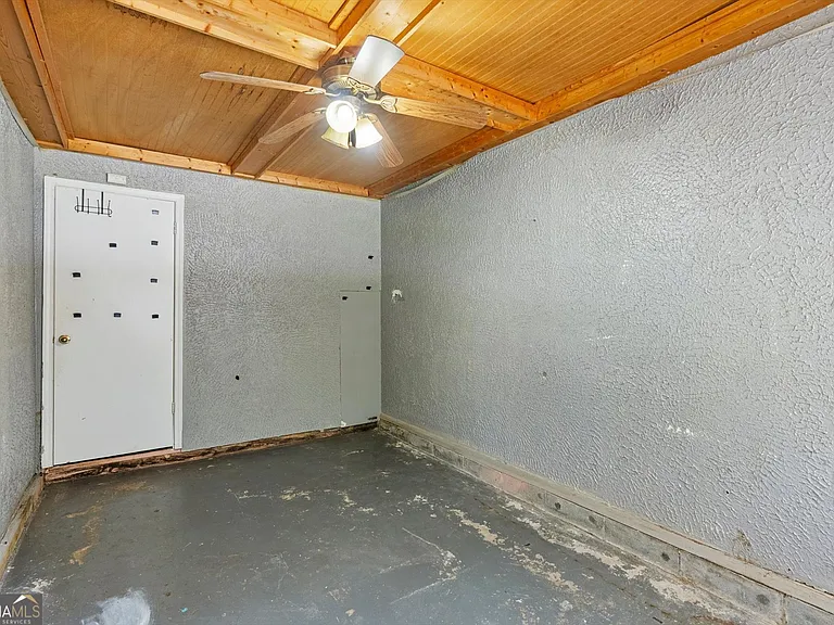 991 Brandon Hill Way — Photo 21
