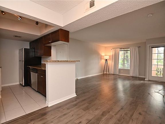 4th image of 10200 Gandy Blvd N APT 916