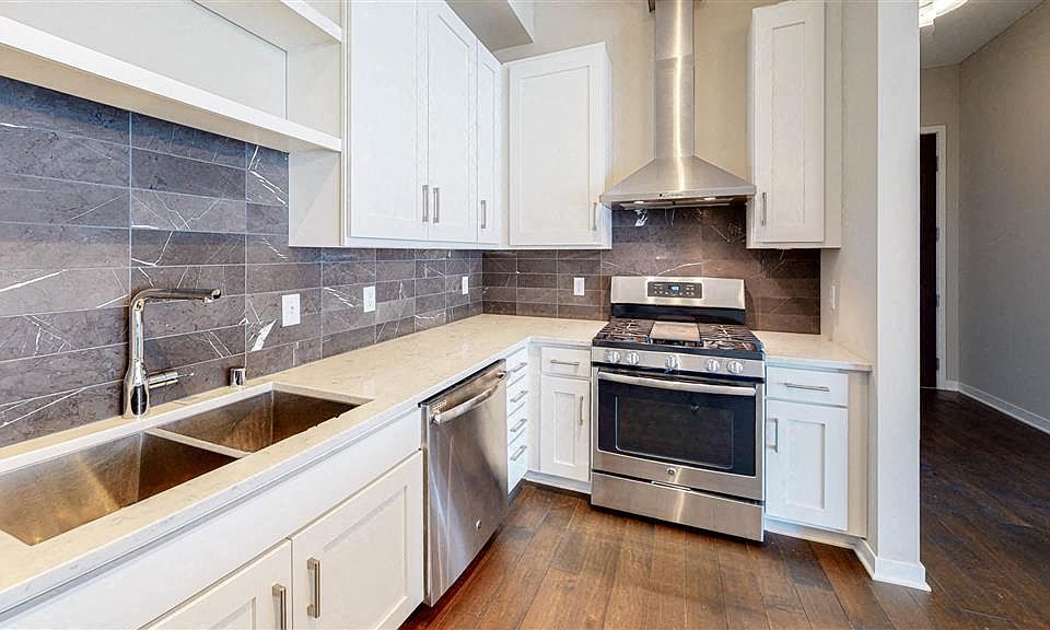 1st image of 10 2nd St S #5617220