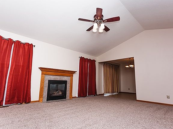 2nd image of 3020 Stralow Ln