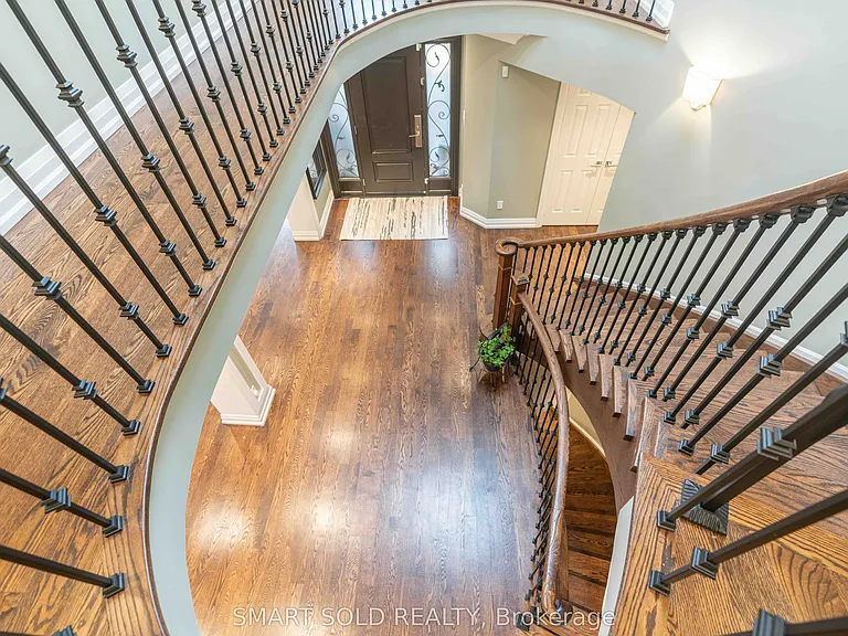 107 Arnold Ave — Photo 24