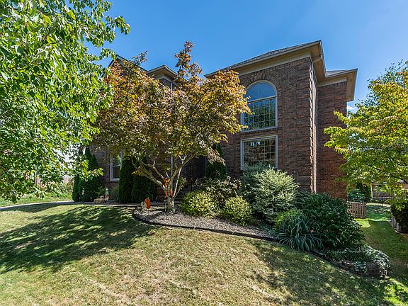 3rd image of 4172 Palmetto Dr