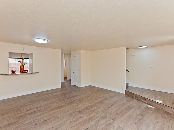 5th image of 575-28 1/2 Rd #44