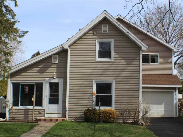 6213 Maple St, Levering, MI 49755