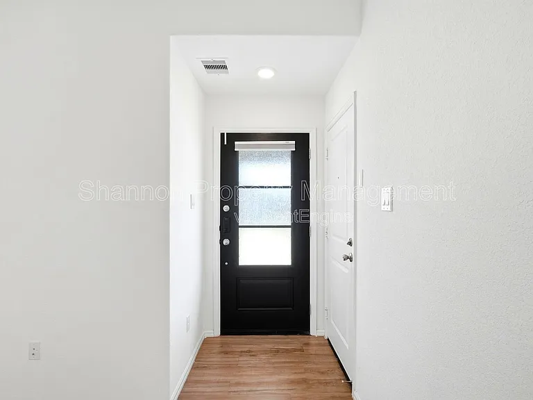 3002 Delancey Bend Way — Photo 3