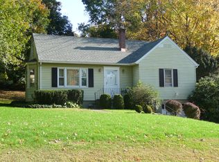 6 Beechwood Rd, Bedford Hills, NY 10507