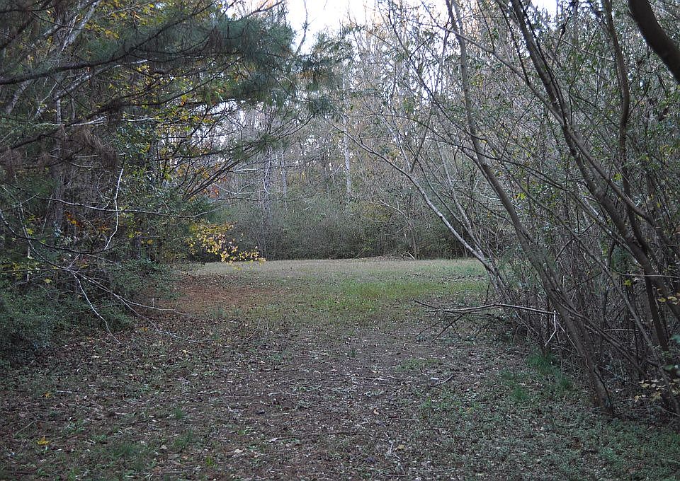 1st image of 109 Lansdowne Dr