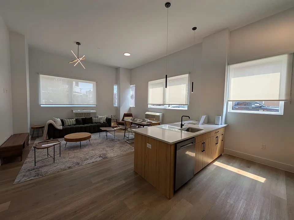 28 Jefferson St #VAR106
