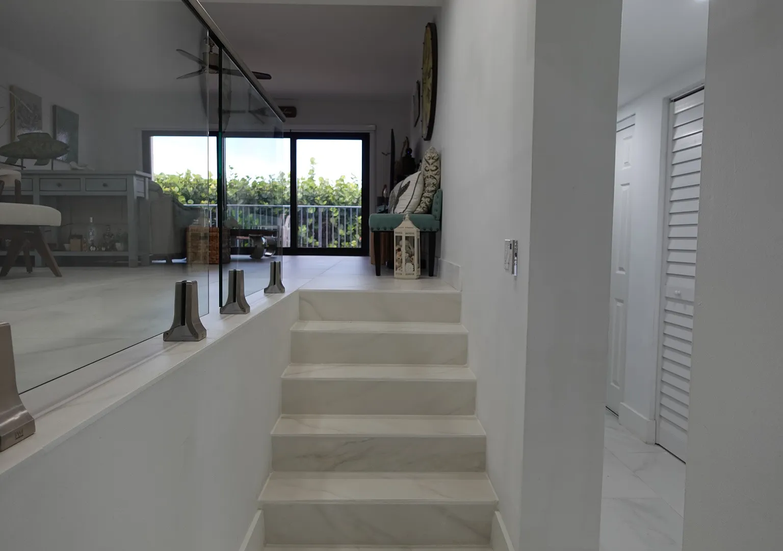 2 bed, 1394 sqft, $4,300 — Photo 3