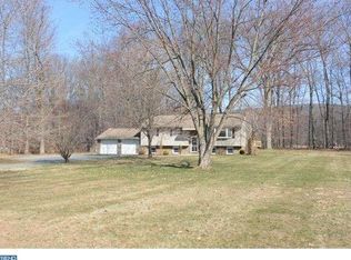 13 Mary Dr, Bethel, PA 19507