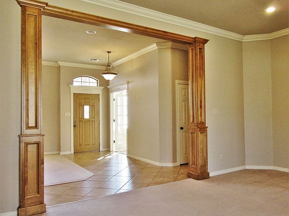 5th image of 3104 NE Georgetown Ave