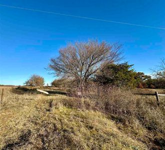 SE Woodlawn Rd, Duncan, OK, 73533