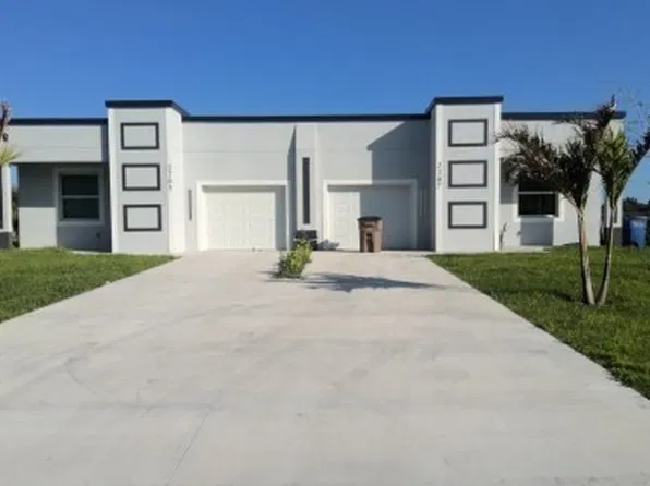 2205/2207 Park Rd, Lehigh Acres, FL 33971