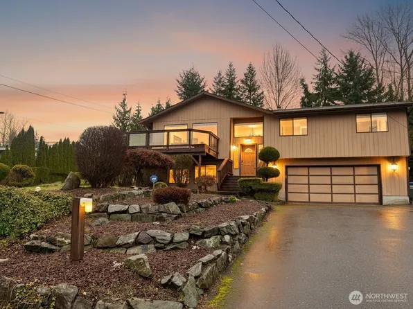 3018 Alabama Street, Bellingham, WA 98229