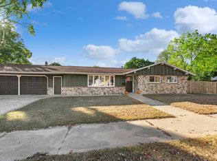 1605 9th St, Marinette, WI 54143