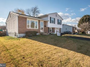 20 Hardy Rd, New Castle, DE 19720