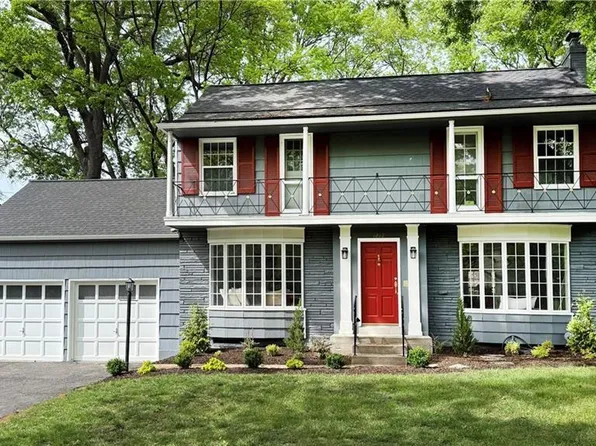 1212 W 69th St, Kansas City, MO 64113