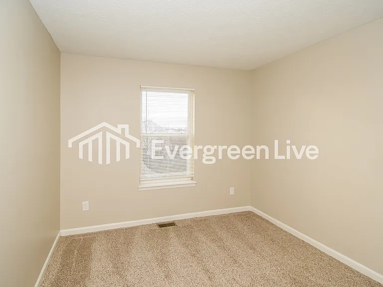 5654 Congressional Pl — Photo 13