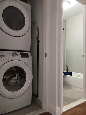 Rented by Dwell Residential Inc | media 36