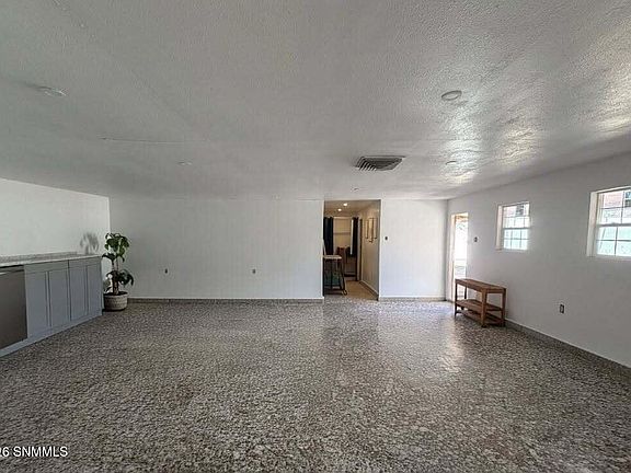 5th image of 1640 N White Sands Blvd