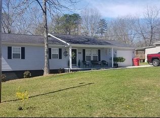 1915 Holly Grove Rd, Corbin, KY 40701