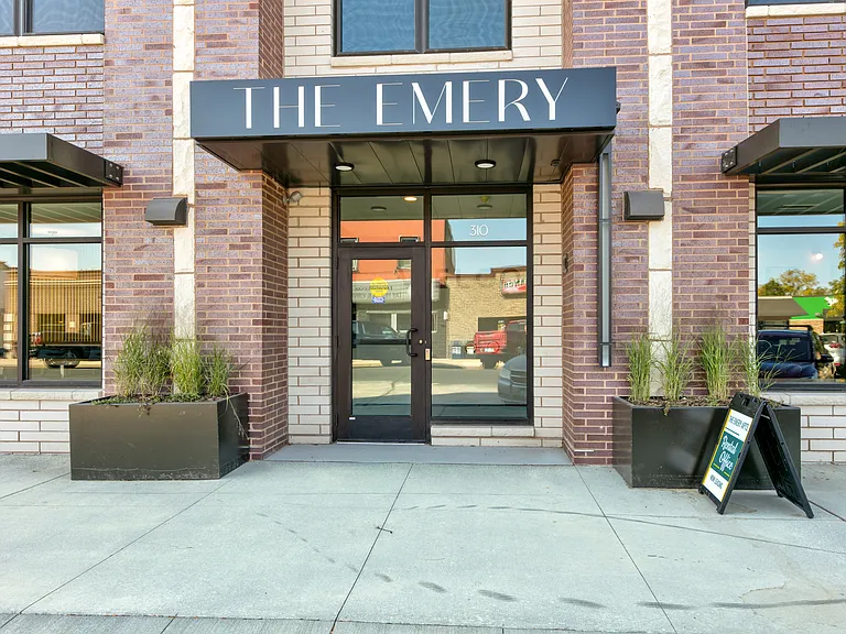 The Emery — Photo 12