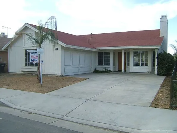 227 Count Turf Ct, Perris, CA 92571
