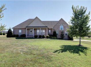 69 Deer Run Rd, Cross Plains, TN 37049