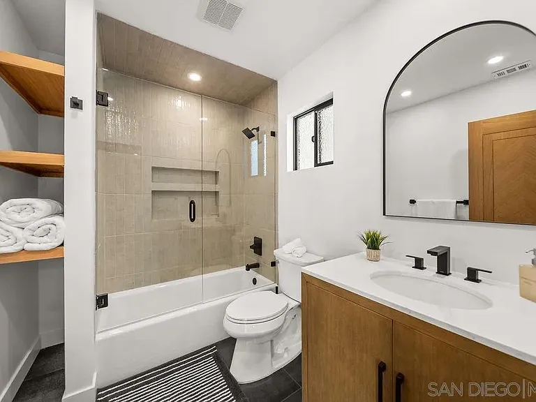 434 Bonair St — Photo 11