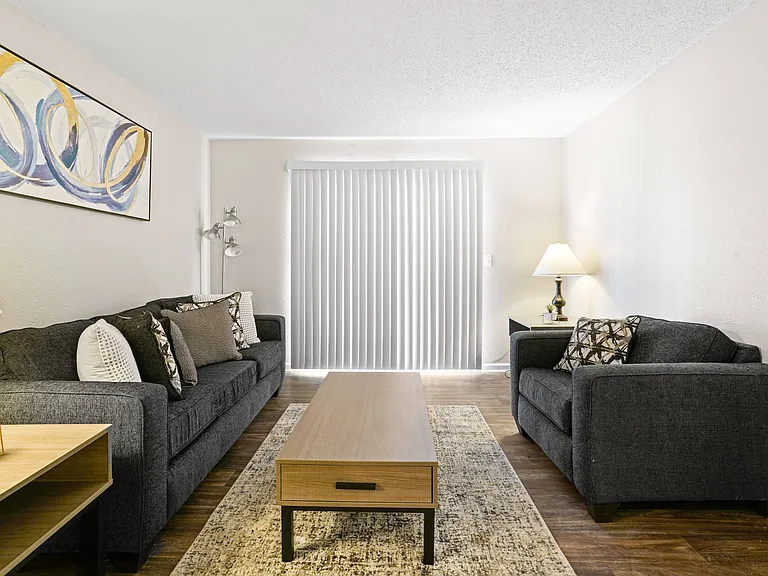 Diamond Trail Apartments — Photo 9