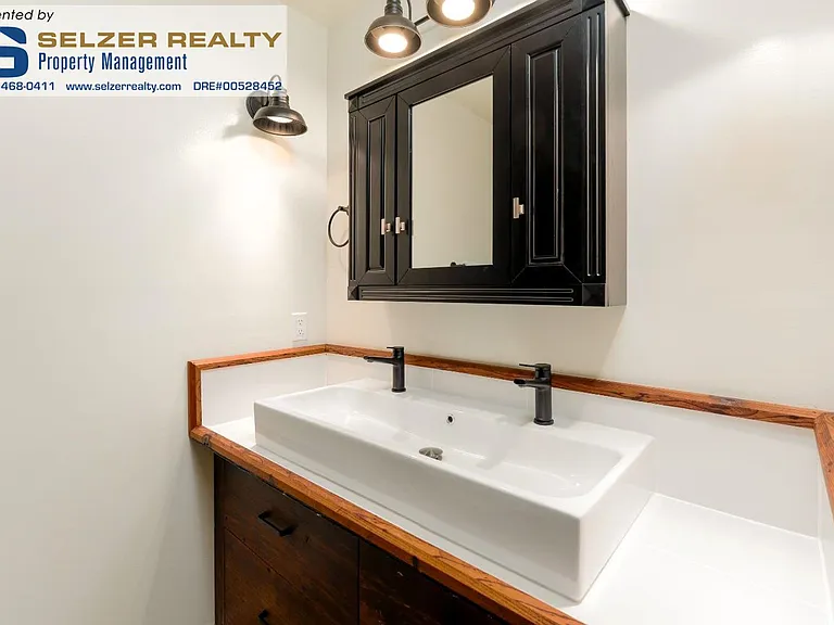 25053 Robin Cir — Photo 12