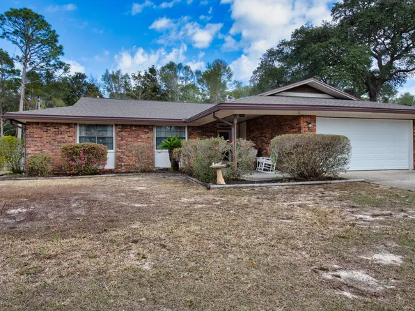 125 12th Ave, Shalimar, FL 32579