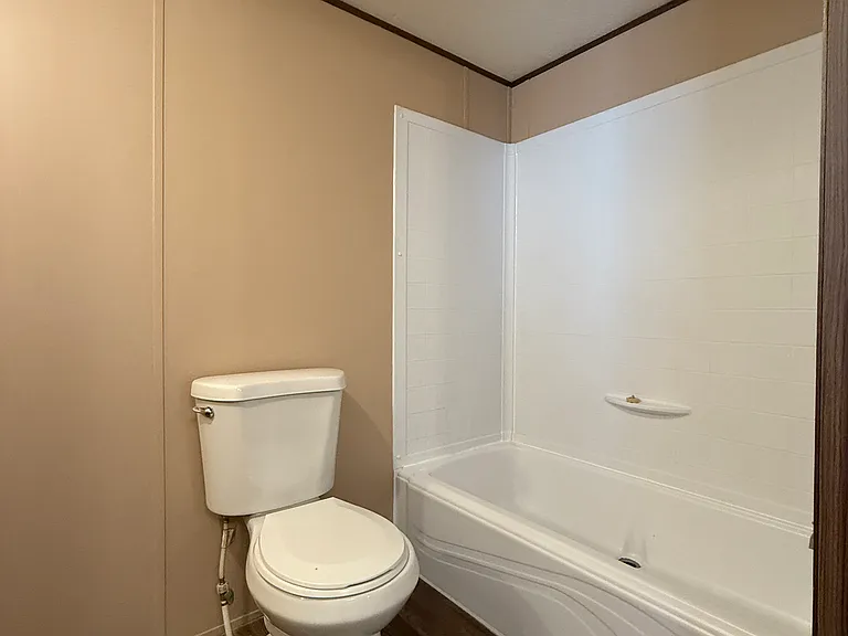 108 Fairground Rd #10 — Photo 11