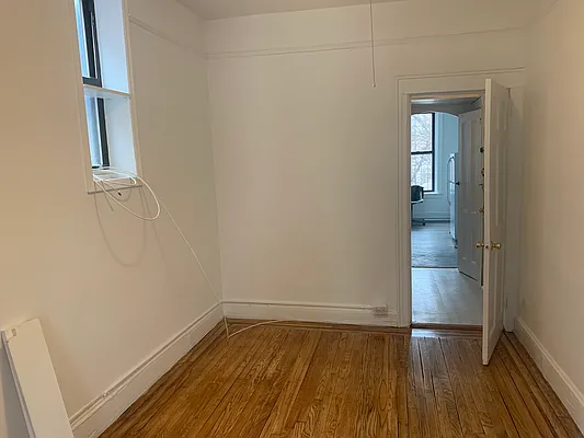 Rented by American Way Real Estate Inc | media 13