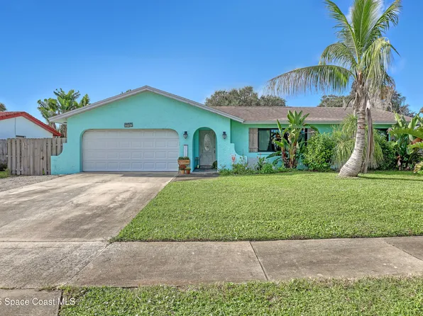 108 Holiday Ln, Cocoa Beach, FL 32931
