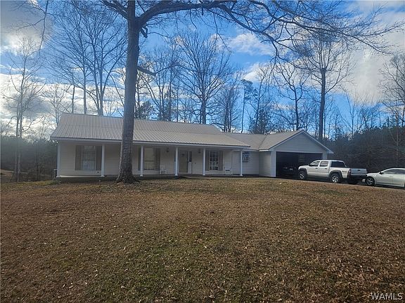 3rd image of 902 7th St NW