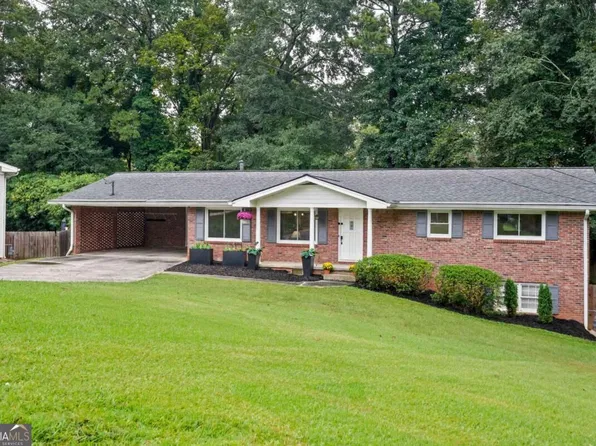 1826 Cameo Ct, Tucker, GA 30084