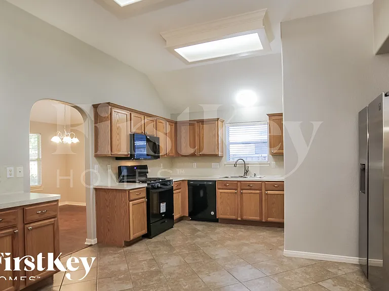 21538 Forest Colony Dr — Photo 7