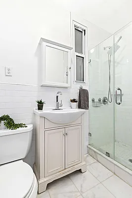 Rented by Compass | media 4